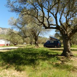 camper van-vanlife at camping armalygal-plots